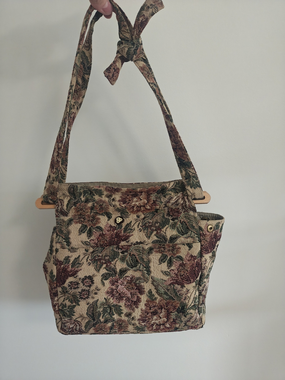 Tilley Endurables The P5 Pickpocket-Proof Purse Floral Shoulder Bag